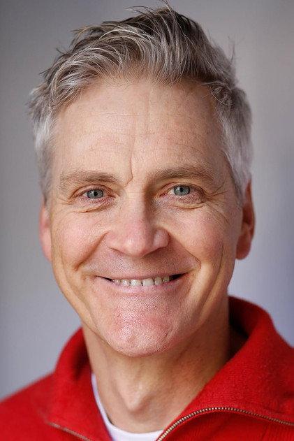 Steven Barwick - Actor Profile Photo