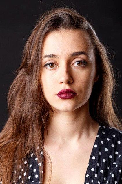 Claudia Caneda - Actor Profile Photo