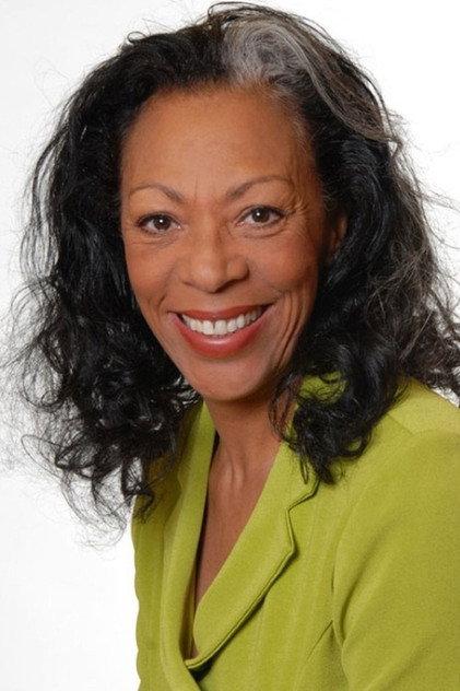 Sloan Robinson - Actor Profile Photo