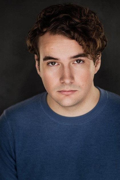 Evan Huit - Actor Profile Photo
