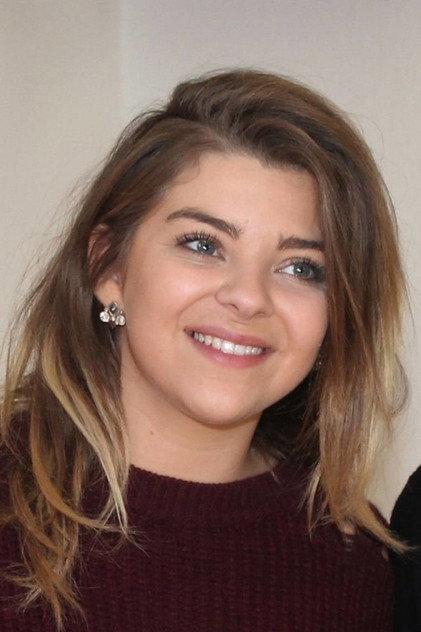 Caroline Costa - Actor Profile Photo