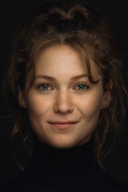 Lana-Mae Lopičić - Actor Profile Photo