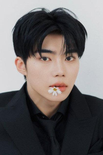 Park Gunwook - Actor Profile Photo