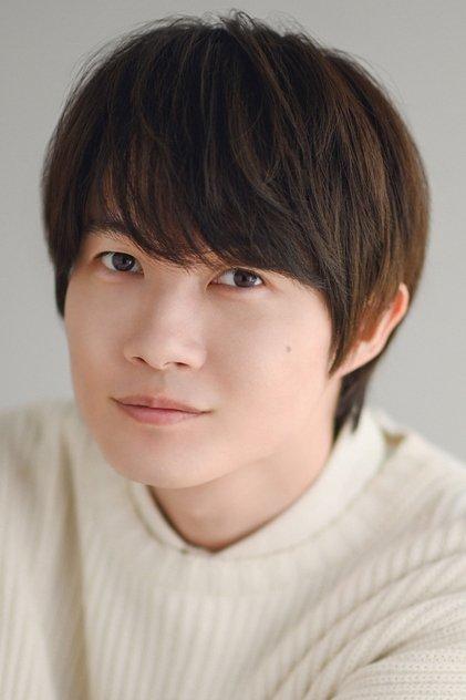 Ryunosuke Kamiki - Actor Profile Photo