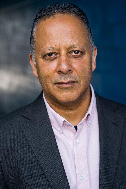 Kammy Darweish - Actor Profile Photo