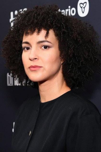 Leah Doz - Actor Profile Photo