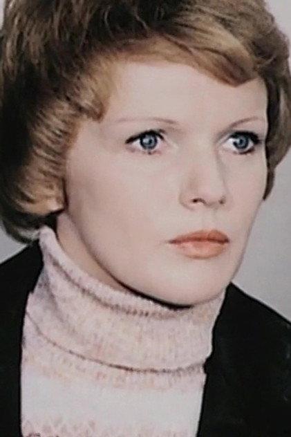 Angelika Waller - Actor Profile Photo