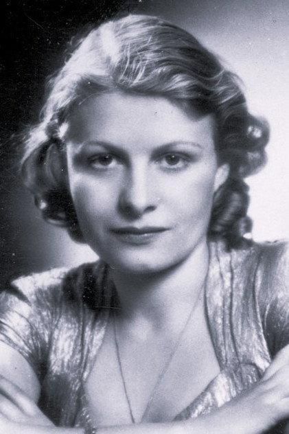 Viktoria von Ballasko - Actor Profile Photo