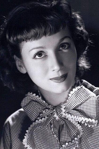 Catherine Erard - Actor Profile Photo