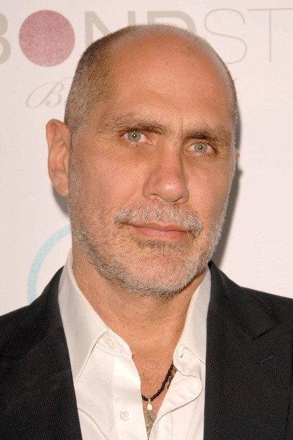 Guillermo Arriaga - Actor Profile Photo