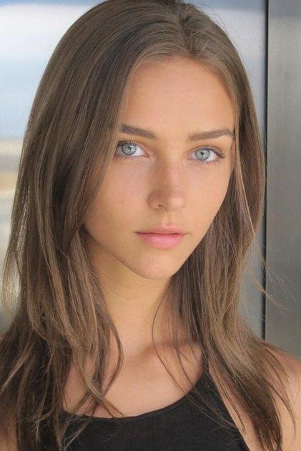 Rachel Cook - Actor Profile Photo