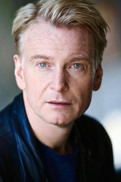 Paul McEwan - Actor Profile Photo