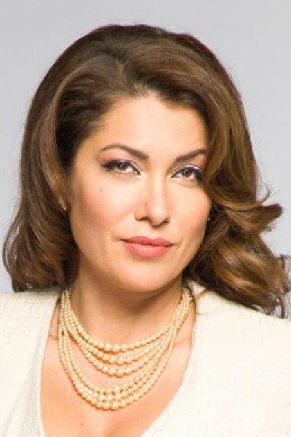 Klelia Renesi - Actor Profile Photo