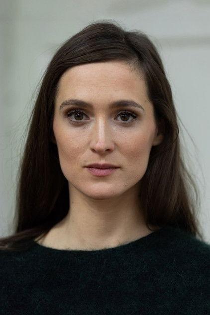Friederike Becht - Actor Profile Photo