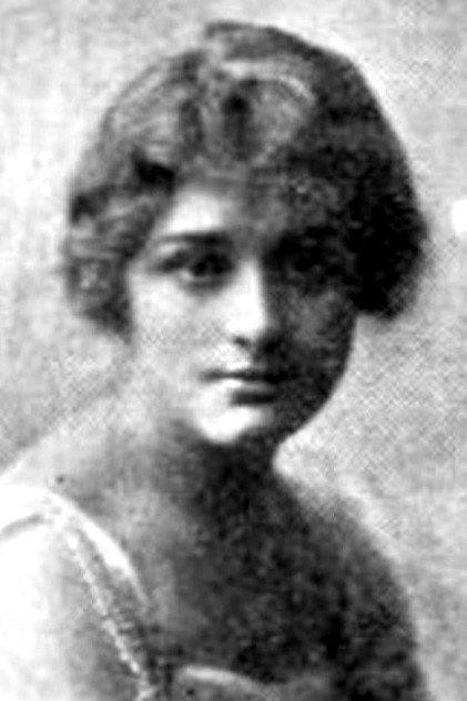 Lillian Tucker - Actor Profile Photo