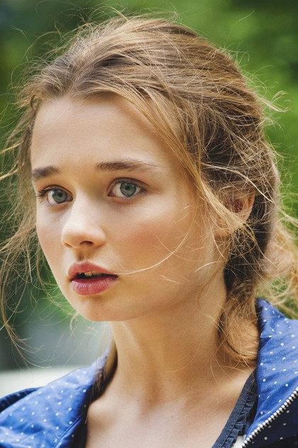 Ulyana Vaskovich - Actor Profile Photo