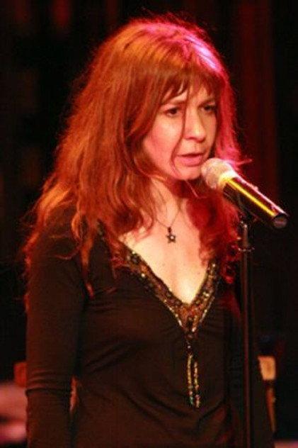 Isabelle Feuillebois - Actor Profile Photo
