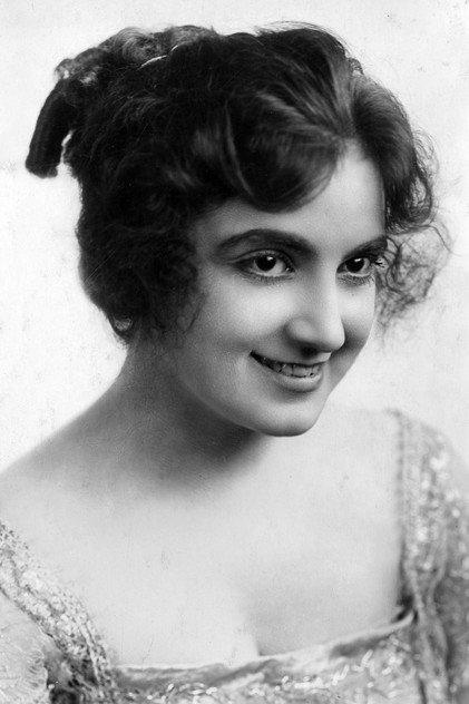 Clara Williams - Actor Profile Photo
