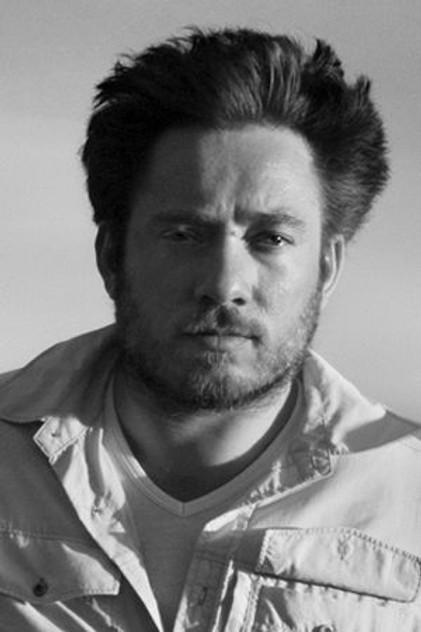 Juliano Ribeiro Salgado - Actor Profile Photo