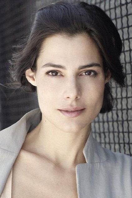 Alexa de Puivert - Actor Profile Photo