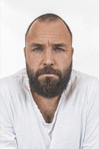 Isaak Dentler - Actor Profile Photo
