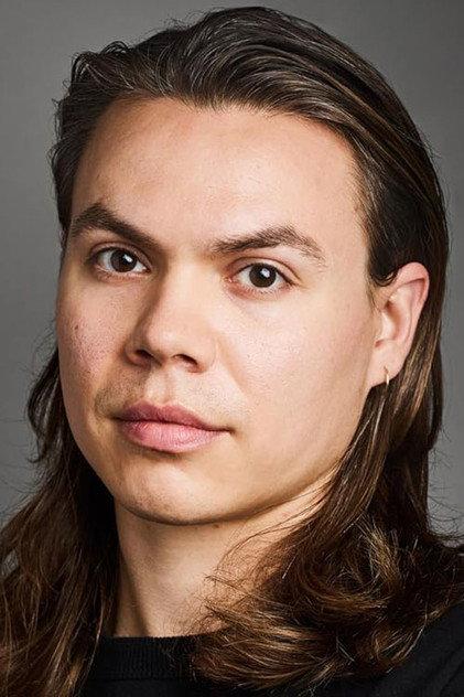 Wayne Burns - Actor Profile Photo