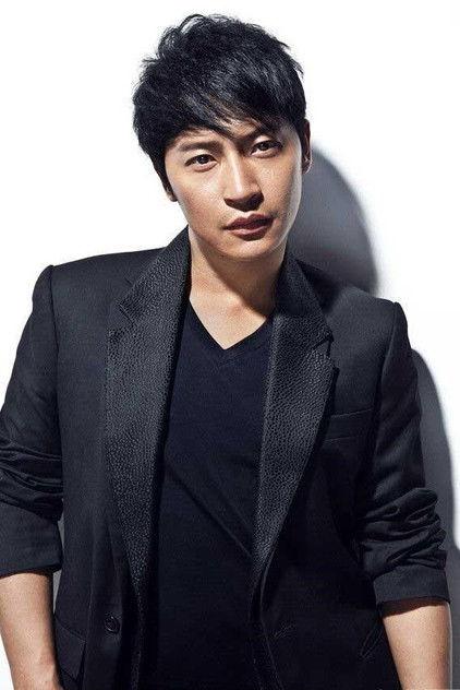 Julian Chen - Actor Profile Photo