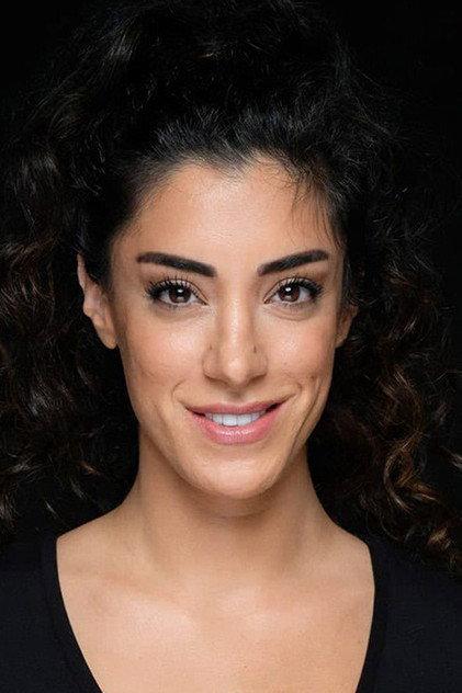 Hande Özen - Actor Profile Photo