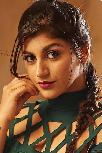Yashika Anand - Actor Profile Photo