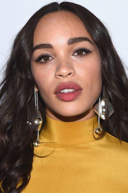 Cleopatra Coleman - Actor Profile Photo