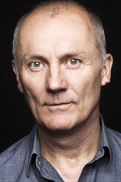 Aden Gillett - Actor Profile Photo