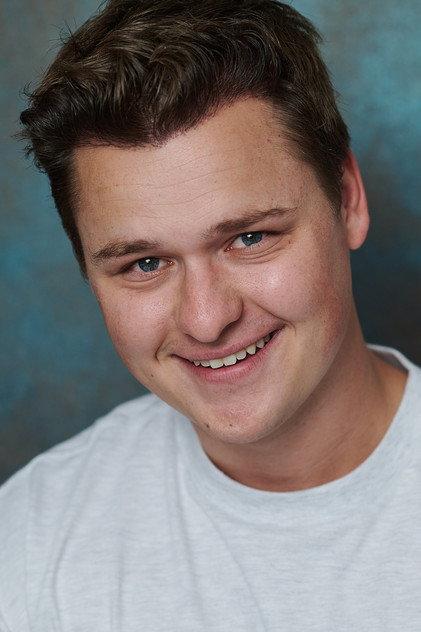 Cooper Tomlinson - Actor Profile Photo