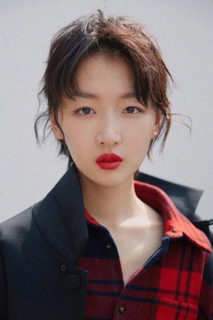 Zhou Dongyu - Actor Profile Photo