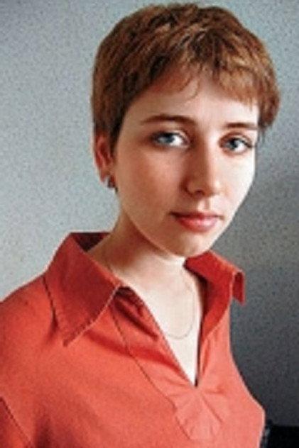 Anna Starobinets - Actor Profile Photo