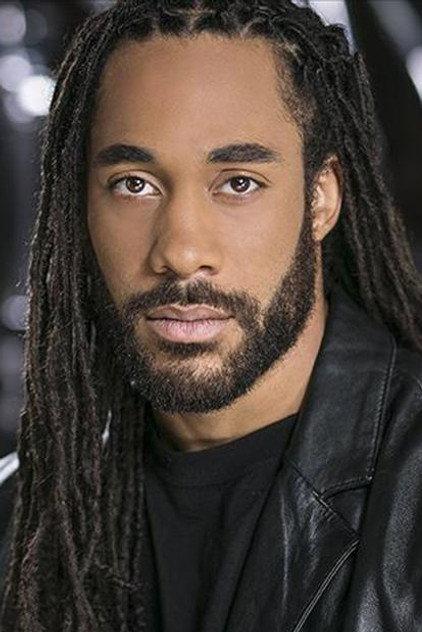 Luke Robinson - Actor Profile Photo