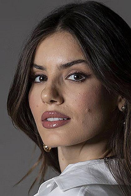 Camila Queiroz - Actor Profile Photo