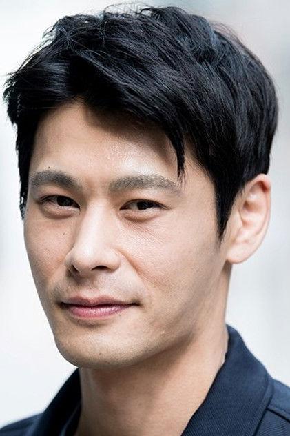 Oh Ryoong - Actor Profile Photo