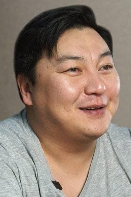 Albert Alexeev - Actor Profile Photo