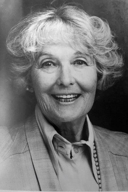 Beatrice Gray - Actor Profile Photo