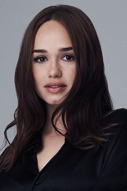 Rose Williams - Actor Profile Photo