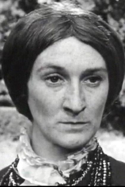 Edith Perret - Actor Profile Photo