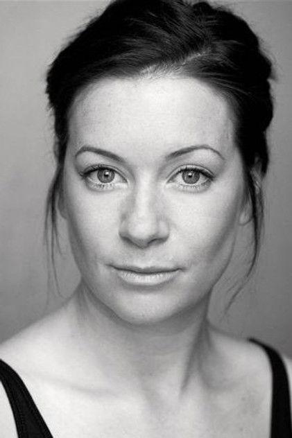 Katie Lyons - Actor Profile Photo