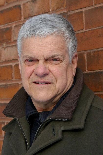 Daniel Gadouas - Actor Profile Photo