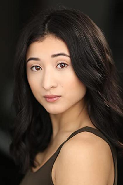 Sarah Formosa - Actor Profile Photo