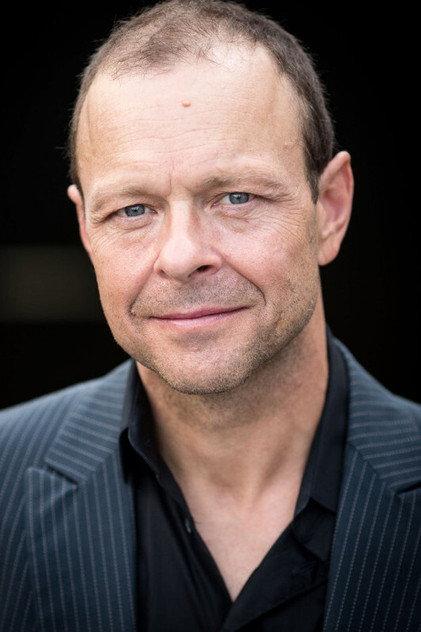 Hanns Jörg Krumpholz - Actor Profile Photo