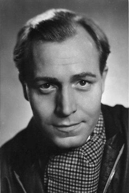 Paul Klinger - Actor Profile Photo