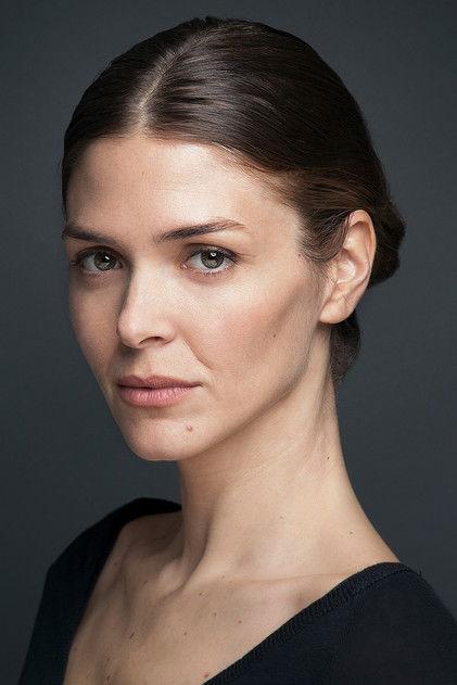 Zeynep Özder - Actor Profile Photo