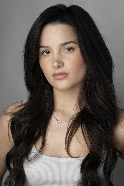 Julianna LeBlanc - Actor Profile Photo