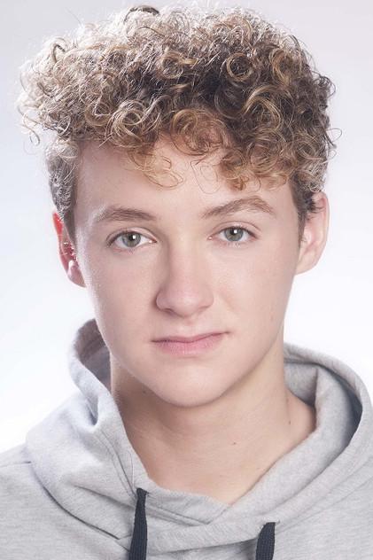 Evan Lake Schelton - Actor Profile Photo