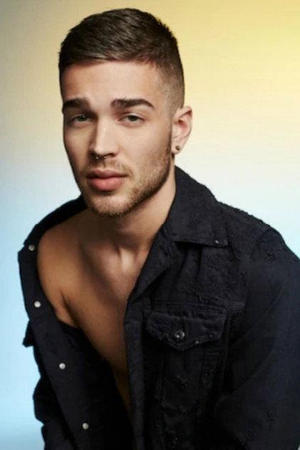 Jonathan Zeizel - Actor Profile Photo